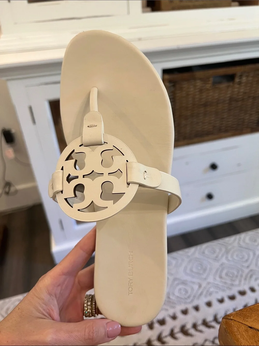 Tory Burch cream/white Cloud Miller Sandals size 10-like new!